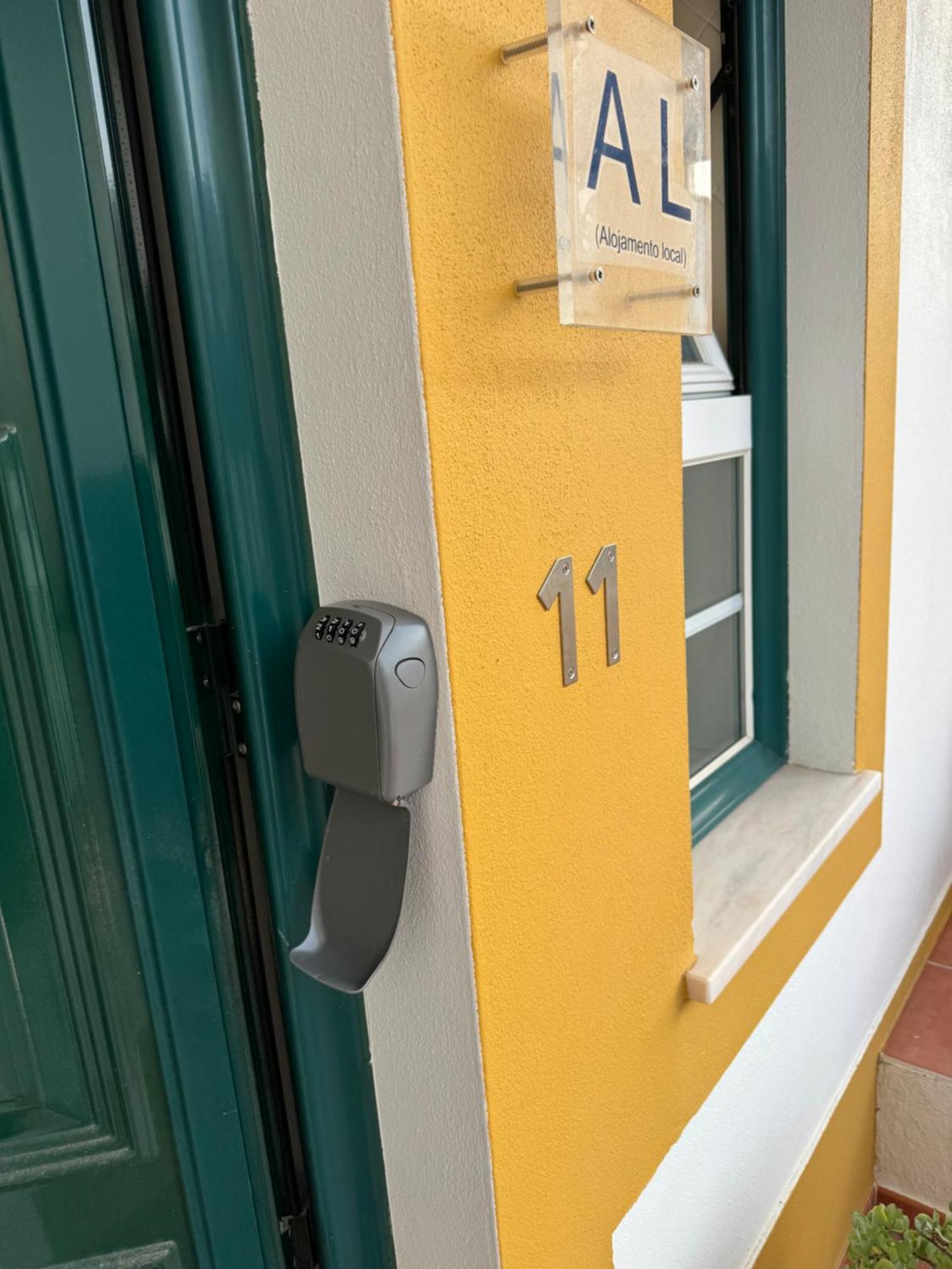 Quarto Duplo Com Terraco E Casa De Banho Privativa - Em Casa De Praia Em Almograve - Trilho Dos Pescadores Odemira Extérieur photo